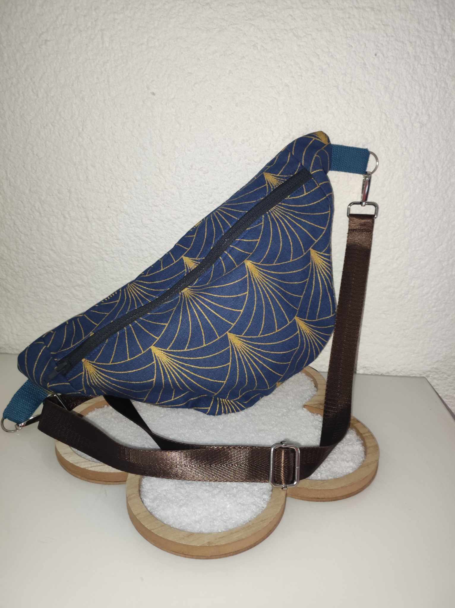 Sac banane "Roi" – Image 2
